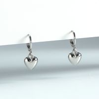 Fashion Geometric Heart-shape Alloy Earrings Wholesale sku image 1
