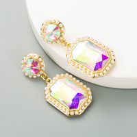 New Fashion Style Exaggerated Square Creative Pearl Earrings main image 3