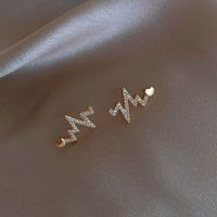 Korean Style Diamond Heartbeat Wave Shaped Stud Earrings main image 1