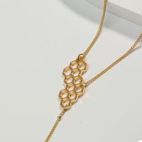 Hot-selling Simple Retro Fashion Golden Bee Hive Pendant Necklace main image 4