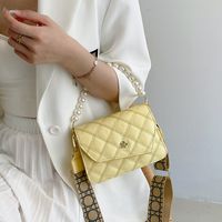 Fashion Pearl Chain Shoulder Messenger Portable Bag Wholesale main image 6
