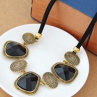 Fashion Gold Simple Geometric Exaggerated Necklace main image 1