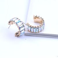 Einfache Legierung Farbe Diamant Ohrringe Großhandel main image 5