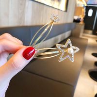 Korean Style Pearl Five-pointed Star Hairpin main image 4