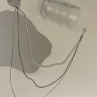 Fashion Diamond Heart Pearl Chain Long Tassel Brooch main image 4