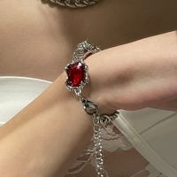 Bracelet En Alliage De Rubis Géométrique De Mode En Gros main image 6