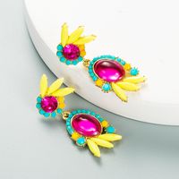 Retro Alloy Diamond-studded Resin Geometric Flower Earrings main image 5