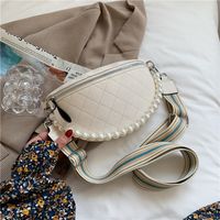 Fashion Rhombic Pearl Chain Chest Waist Bag sku image 2