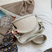 Bolso De La Cintura Del Pecho De La Cadena De Perlas Rómbicas De Moda sku image 2