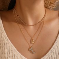 Einfache Mode Liebe Vorhängeschloss Anhänger Diamant Schmetterling Multilayer Halskette main image 1