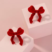 Fashion Suede Velvet Solid Color Bow Stud Earrings main image 3