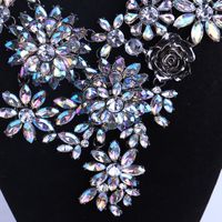 Fashion Alloy Diamond-studded Crystal Flower Necklace main image 3