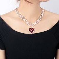 Fashion Heart Pendent Twisted Metal Pearl Chain Necklace main image 2