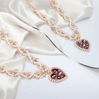 Collier De Chaîne De Perles En Métal Torsadé Pendentif Coeur De Mode main image 4