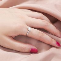 Fashion Simple Diamond-studded Copper Zircon Pure White Pearl Ring main image 1