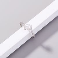 Fashion Simple Diamond-studded Copper Zircon Pure White Pearl Ring main image 6