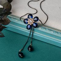 Mode Einfache Kristall Fünfblättrige Blume Anhänger Anhänger Halskette main image 4