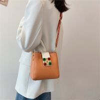 Fashion Contrast Color Wide Strap Messenger Bucket Bag sku image 3