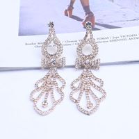 Pendientes De Cadena De Garra De Borla Larga De Diamantes De Imitación De Moda Clásica Al Por Mayor main image 4