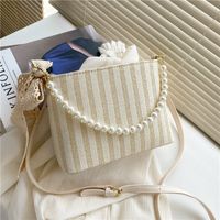 Fashion Pearl Chain Armpit Straw Woven Bag main image 4
