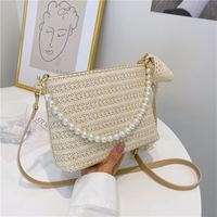 Fashion Pearl Chain Armpit Straw Woven Bag sku image 3