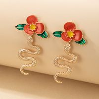New Fashion Snake Shaped Oil Drop Flowers Alloy Stud Earrings main image 5