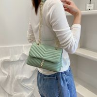 Fashion Embroidery Thread Texture One-shoulder Messenger Chain Bag sku image 3