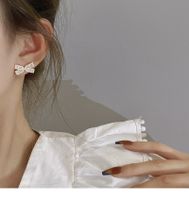 New Fashion Style Pearl Zircon Bowknot Earrings main image 7