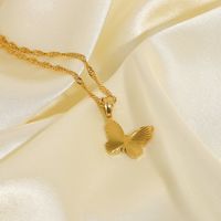Chic Metal Butterfly Pendant 18k Gold Plated Stainless Steel Necklace main image 1