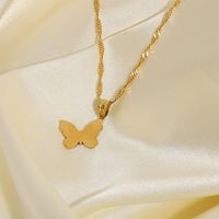 Chic Metal Butterfly Pendant 18k Gold Plated Stainless Steel Necklace main image 3