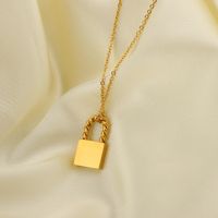 Chic Twist Lock Pendant 18k Stainless Steel Necklace main image 4