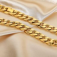 Simple Large 18k Gold-plated Stainless Steel Necklace main image 4
