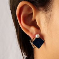 Boucles D&#39;oreilles En Alliage De Perles De Mode Simple Coréenne main image 5