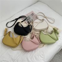 Simple Shoulder Bag Semicircle Bag Underarm Bag main image 6