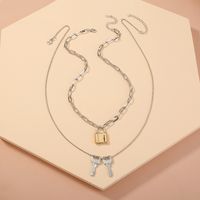 Mode Mehrschichtige Schlösserförmige Schlüssellegierung Halskette Großhandel main image 3