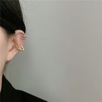 Fashion Geometric Cross Metal Winding Alloy Earrings Wholesale main image 6