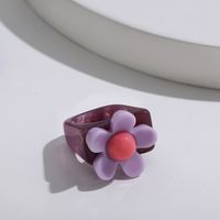 Retro Contrast Color Flower Resin Ring sku image 1