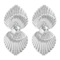 Fashion Geometric Alloy Diamonds Shell Electroplating Gold Earrings sku image 2