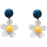 Fashion Flower Contrast Color Alloy Earrings Wholesale main image 6