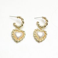 Boucles D&#39;oreilles En Alliage De Perles En Forme De Coeur Torsadées De Mode En Gros main image 6