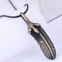 New Style Fashion Metal Simple Leaf Wax Rope Necklace main image 1