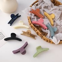 Korean Frosted Solid Color Shark Clip Wholesale main image 4