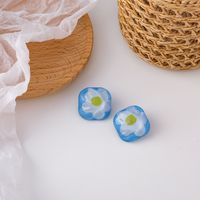 Summer Forest Fresh Blue Daisy Flower Earrings sku image 1