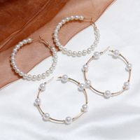 Baroque Retro Pearl Circle 2-piece Earrings Set sku image 1