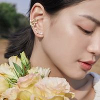 Fashion Pearl Diamond Butterfly Earrings main image 5