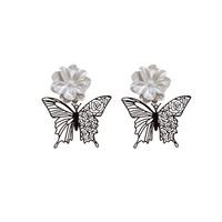 Boucles D&#39;oreilles À Fleurs Papillon De Style Coréen En Noir Et Blanc Contrasté main image 6