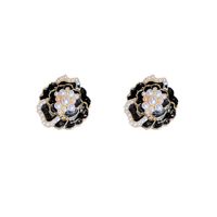 Retro Pearl Camellia Earrings Wholesale main image 6