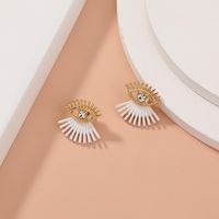 Fashion Diamond-studded Rhinestone Eyelashes Earrings main image 3