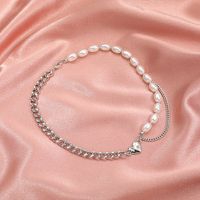 Korea Simple Pearl Stitching Heart Necklace main image 3