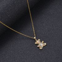 Korean Simple Heart Bear Pendant Inlaid Color Zircon Necklace main image 4